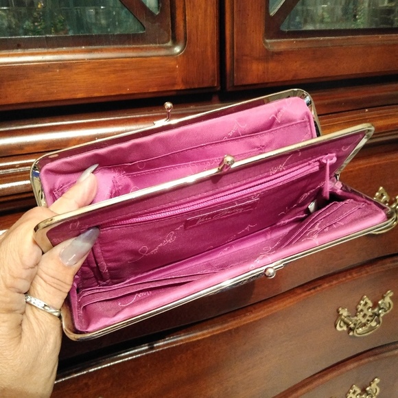 Wallet - Picture 5 of 7